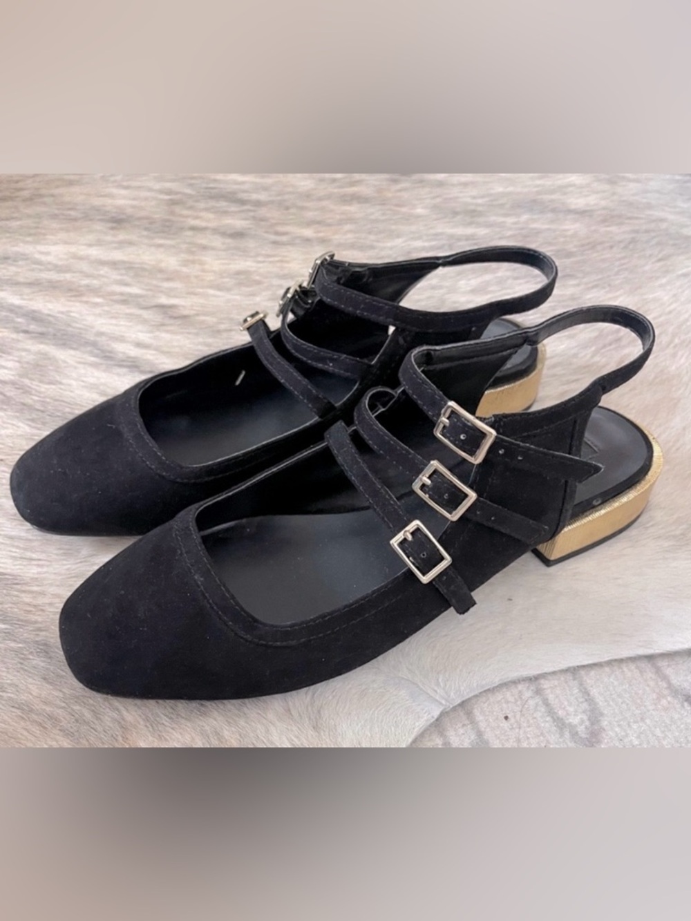 Design Lab Lord & Taylor Mary Jane 
3 Strap Slingbacks Gold Block Heel Size 7